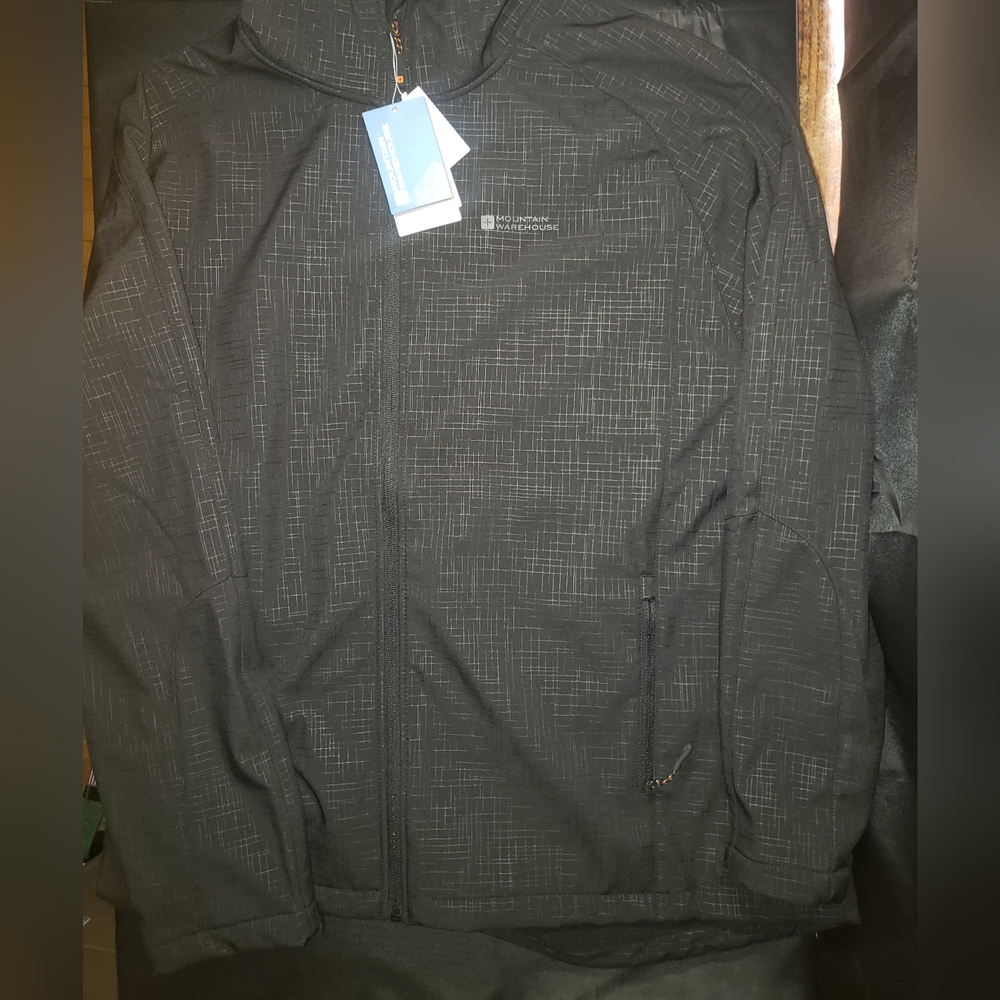 Mountain Wearhouse Jacket Mens XXL Black And Grey